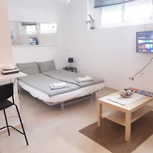 https://great-studio-central.hotelsinnerja.org